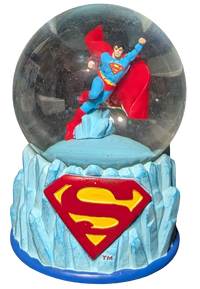 Superman Snow Globe - Excellent Condition