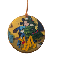 WDCC - Pluto's Christmas Tree  Pluto Helps Decorate Disc Ornament 1996 Happy Holidays - Contents Verified New Condition