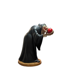 WDCC - Snow White and the Seven Dwarfs Witch "Take the apple, dearie." - Contents Verified New Condition