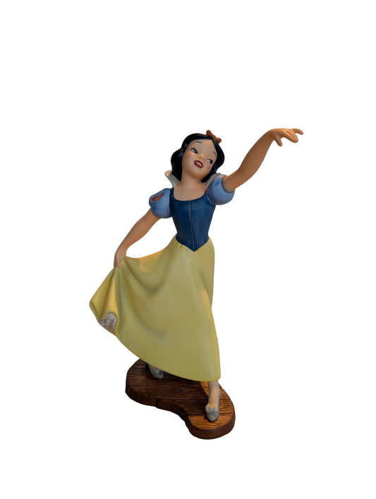 WDCC - Snow White and the Seven Dwarfs Snow White "The Fairest One of All" - Contents Verified New Condition