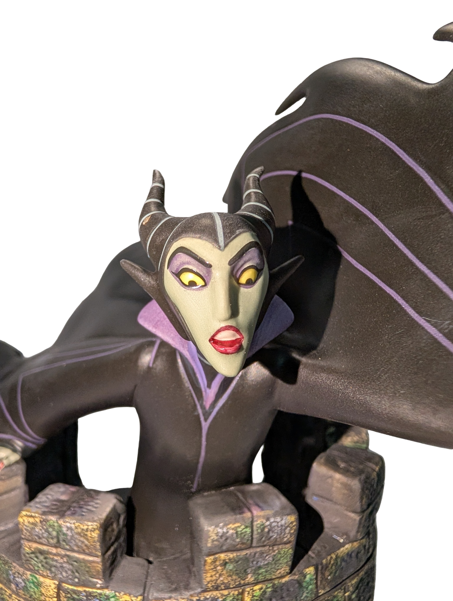 WDCC - Sleeping Beauty Maleficent "The Mistress Of All Evil" - Contents Verified New Condition