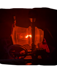 1981 Miley's Inc. Little Engine That Could Insulator Lamp