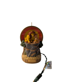 The Lion King Simba, Sarabi and Mufusa 1997 Hallmark Keepsake Ornament with Lights and Music