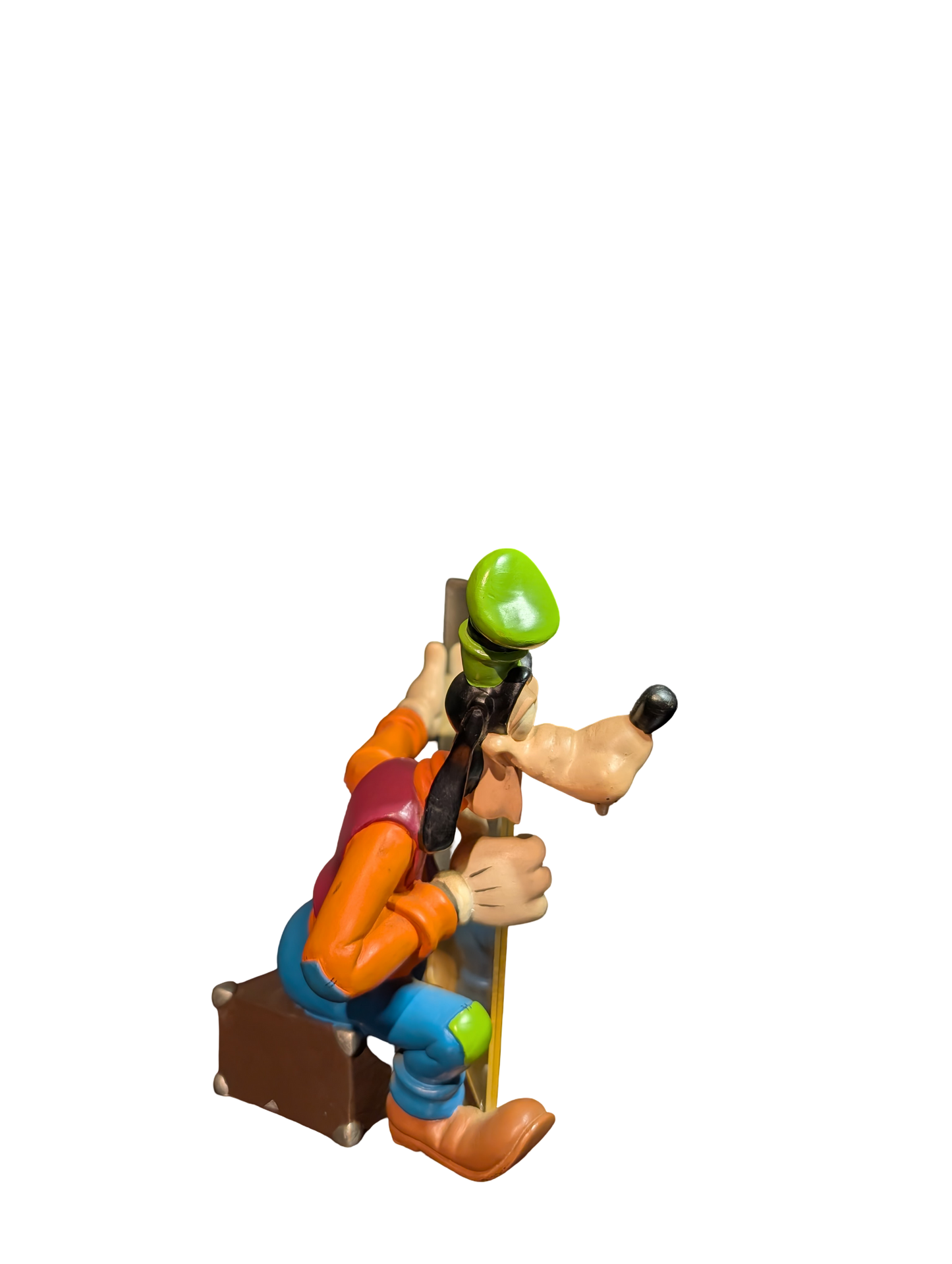 Disney Store Originals Goofy "Hitchhiking" Figurine