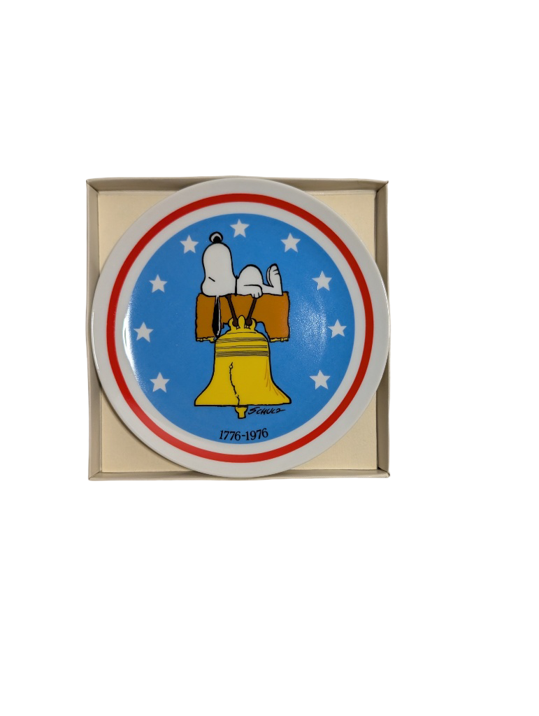 Charles Schultz PEANUTS '76 Bicentennial Plate